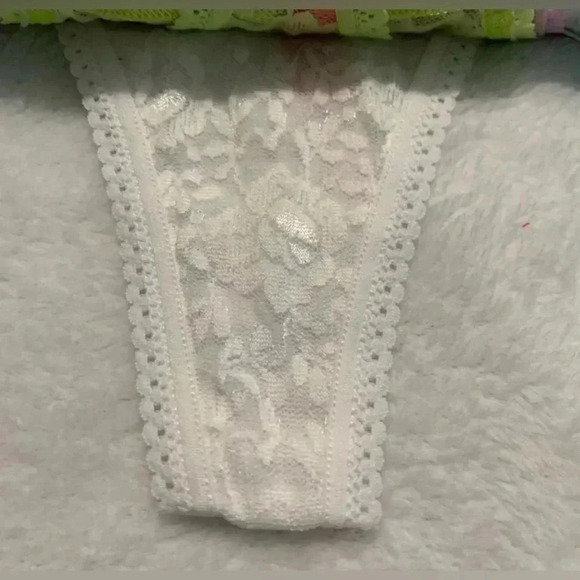 BETSEY JOHNSON PACK OF 5 THONGS XL NEW - Picture 6 of 6